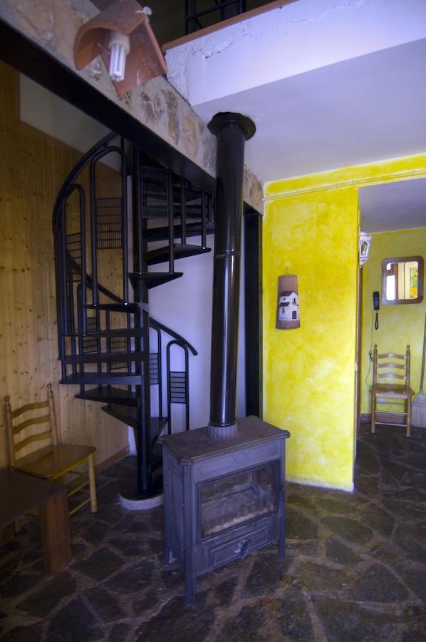 Hotel Rural Los Quinones Peralejos de las Truchas Ruang foto